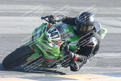 media/Jan-18-2026-CVMA (Sun) [[519f600f45]]/Race 16-Formula Middleweight/